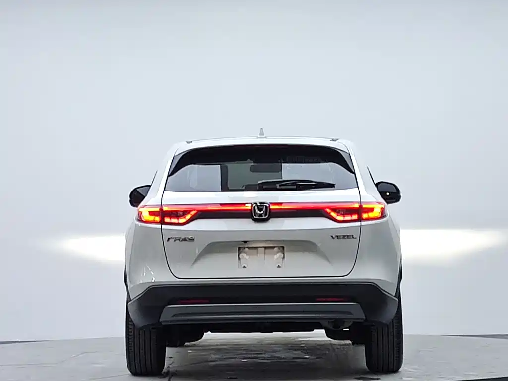 Honda Vezel 2023 1.5L CVT Pioneer Edition