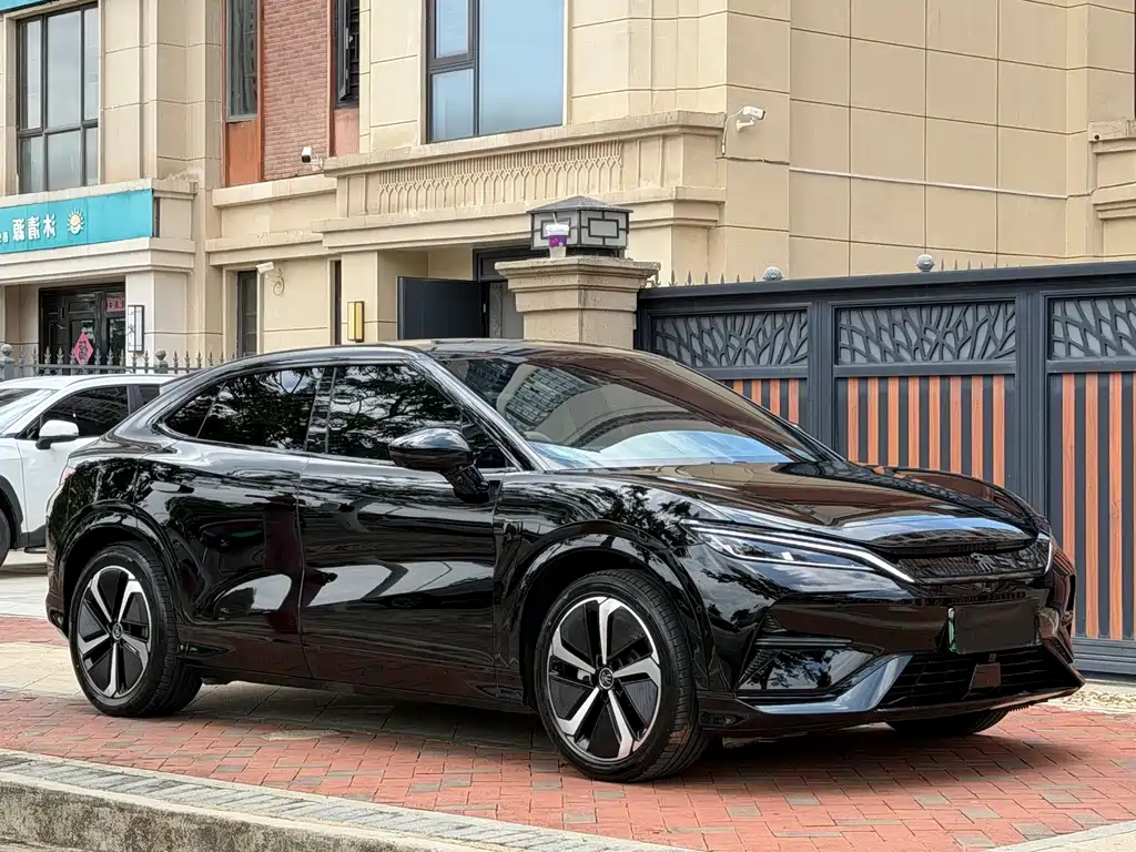 BYD Song L EV 2025 662km Excellence Intelligent Driving Edition