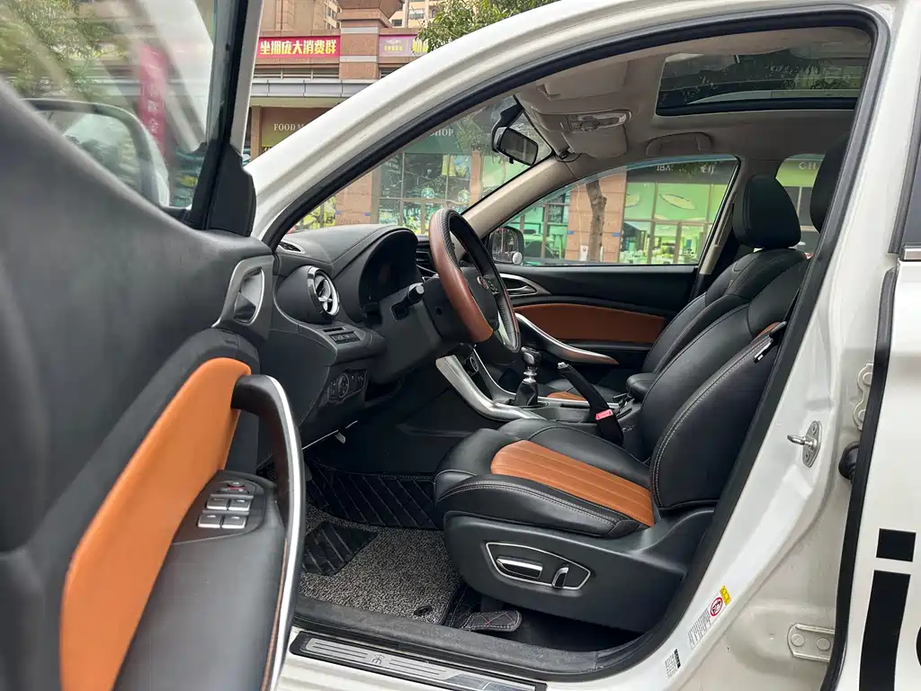 BYD Song 2016 1.5TI Manual Prestige