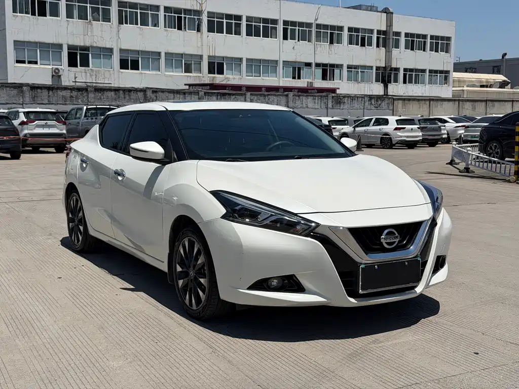 Nissan Bluebird 2016 1.6L CVT Zhiku Edition