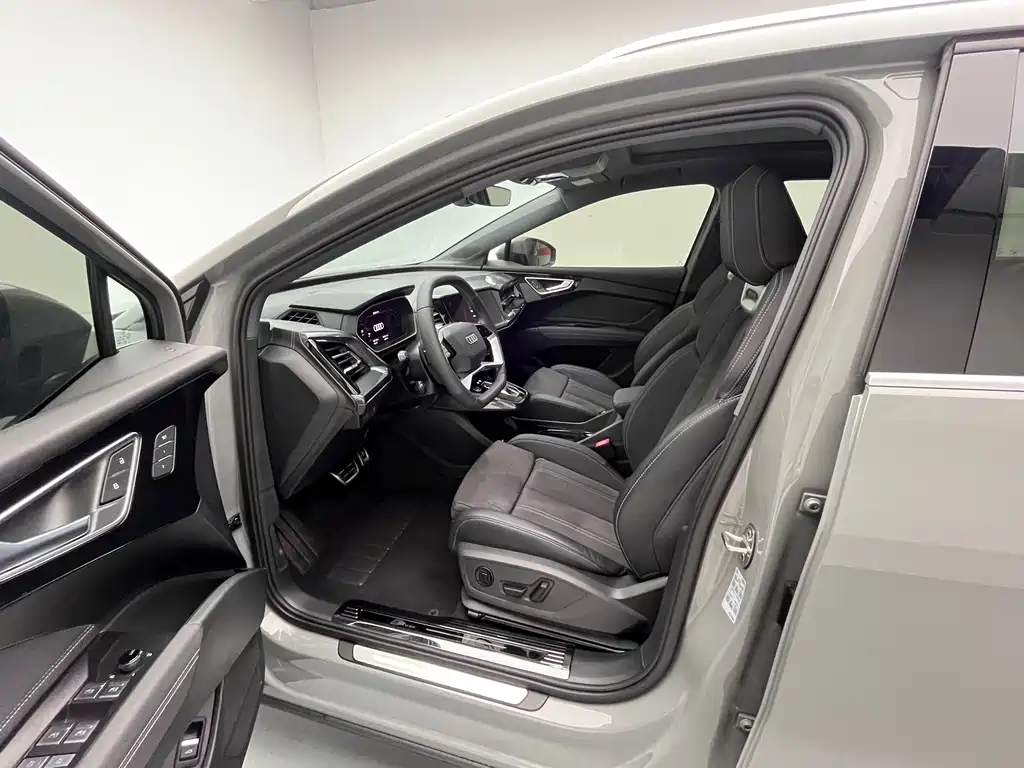 Audi Q4 e-tron 2023 40 e-tron Create Edition
