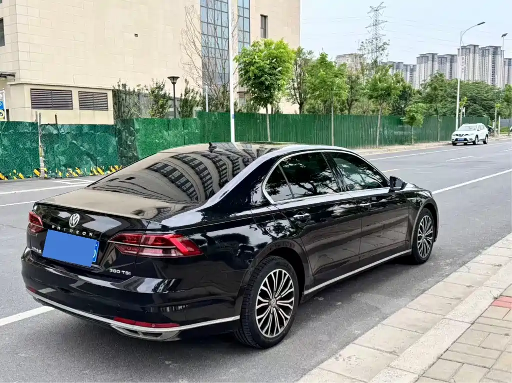 Volkswagen Phideon 2018 380TSI Luxury Edition