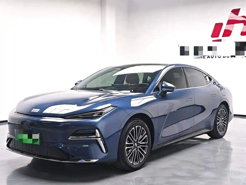 Geely Galaxy Xingyao 8 2025 130km EM-i Prestige Edition