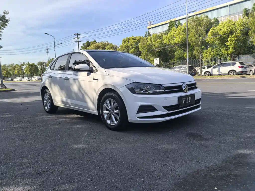 Volkswagen Polo Plus 2019 1.5L Automatic Colorful Tech Edition