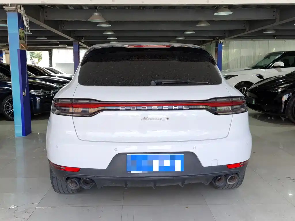2020 Porsche Macan 2.0T