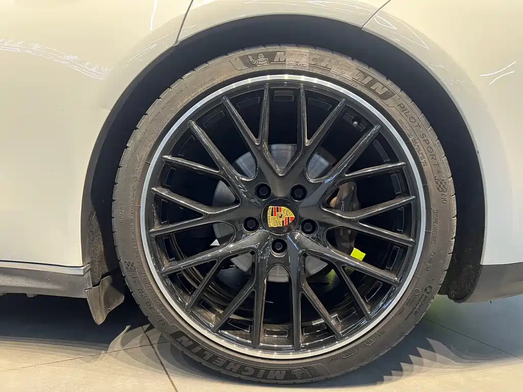 2017 Porsche Panamera 4 Executive LWB 3.0T