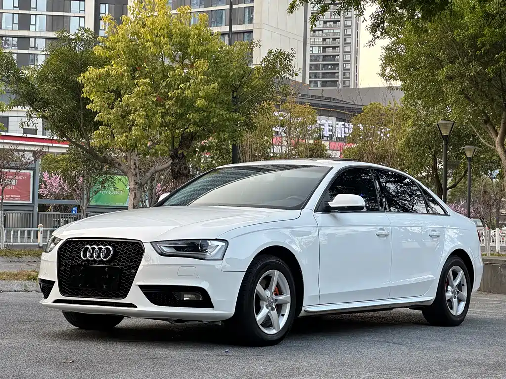 Audi A4L 2015 35 TFSI Automatic Standard