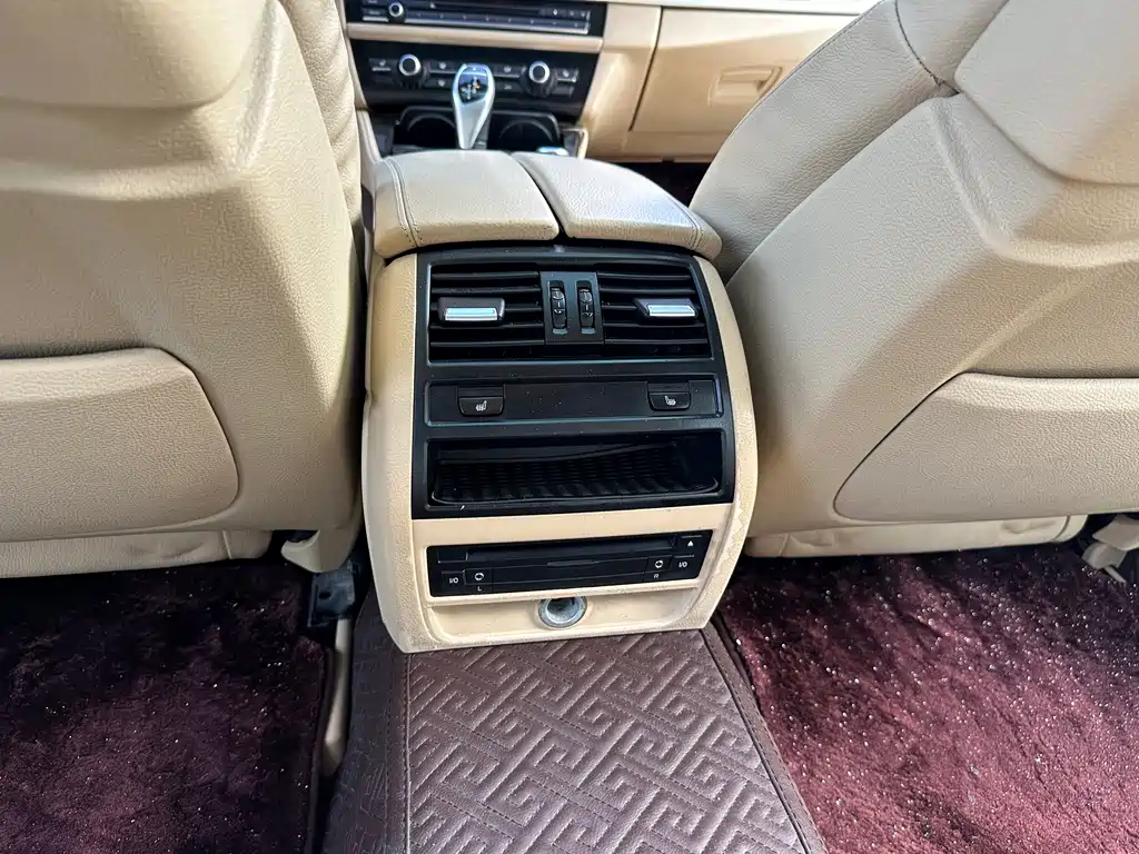BMW 5 Series 2011 535Li Luxury