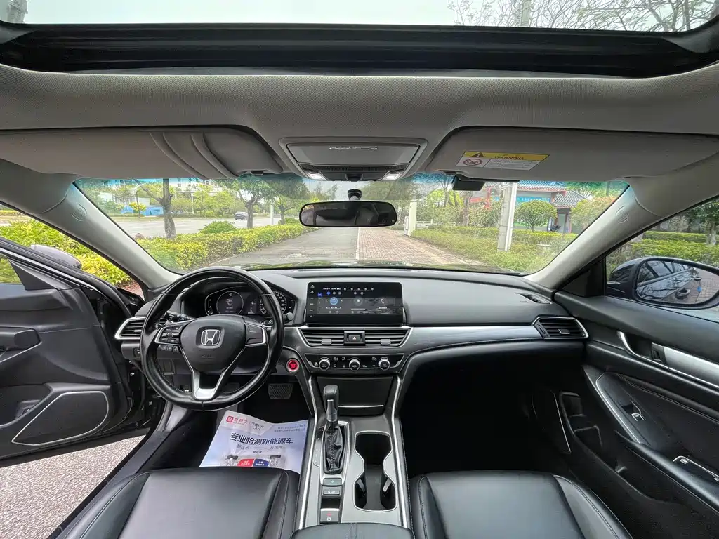 Honda Accord 2022 260TURBO Luxury Edition