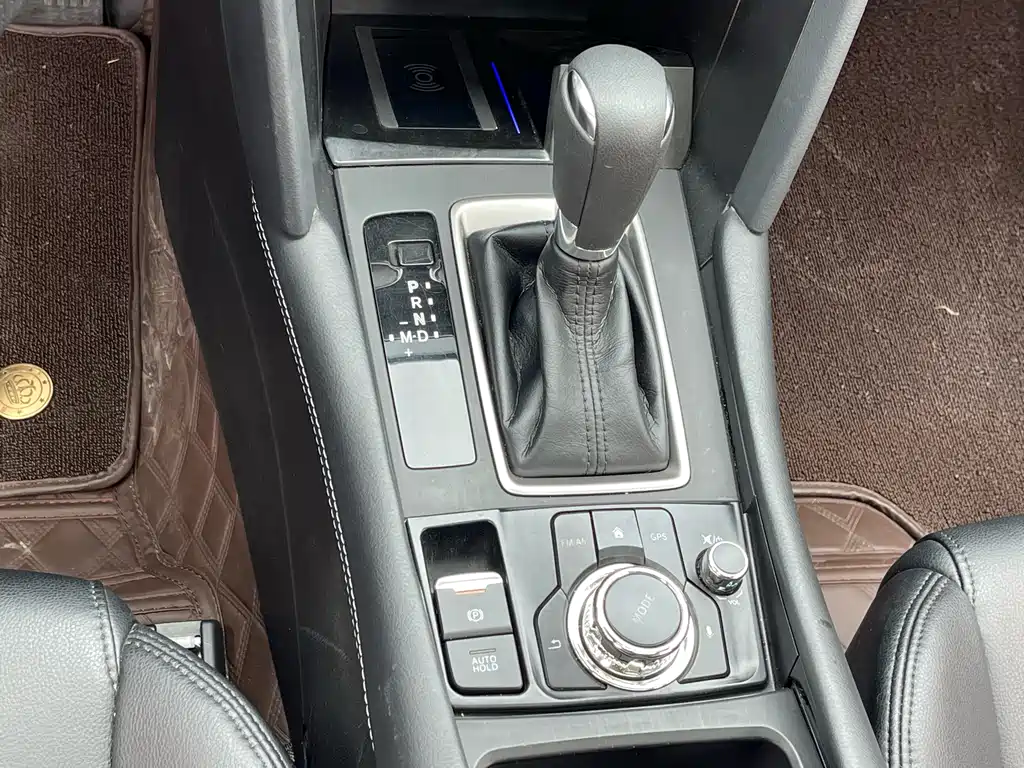 Mazda CX-4