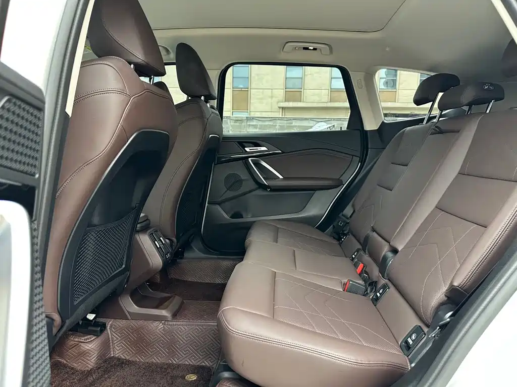 BMW X1 sDrive20Li X Design Edition 2023