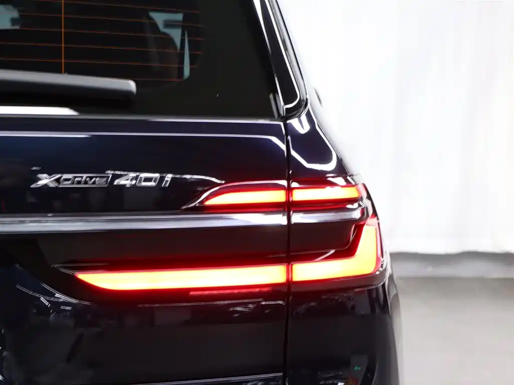BMW X7 2023 xDrive40i M Sport Package