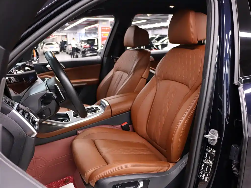 BMW X7 2023 xDrive40i M Sport Package