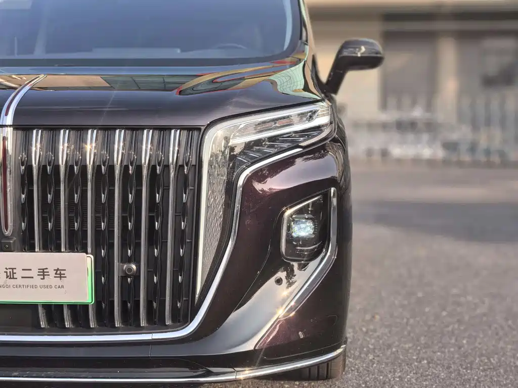Hongqi HQ9 PHEV 2024 2.0T AWD Luxury Edition