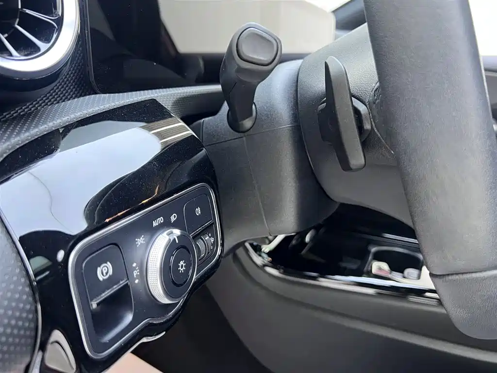 Mercedes-Benz A-Class 2022 A 180 L Sports Sedan