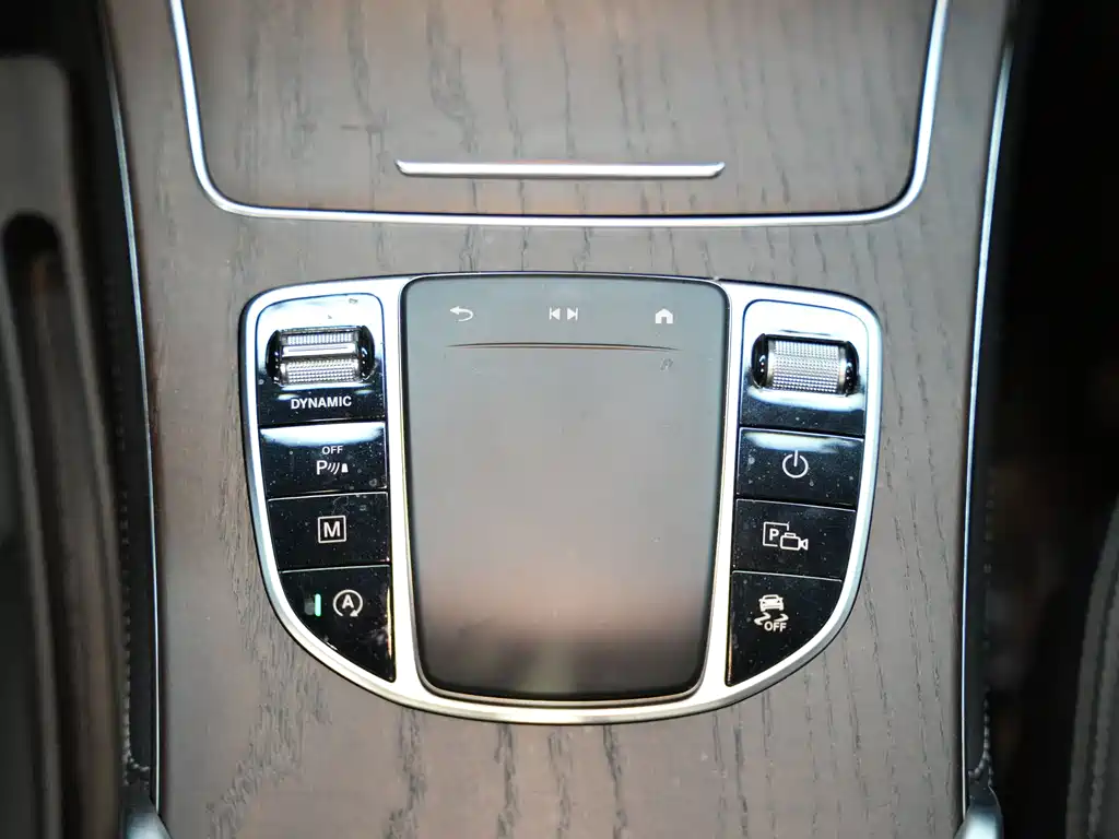Mercedes-Benz GLC 260 L 4MATIC Luxury 2021