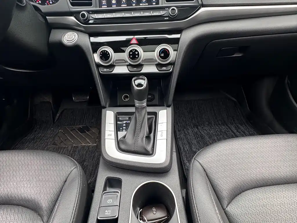 Hyundai Elantra 2020 1.5L CVT Zhixuan Elite