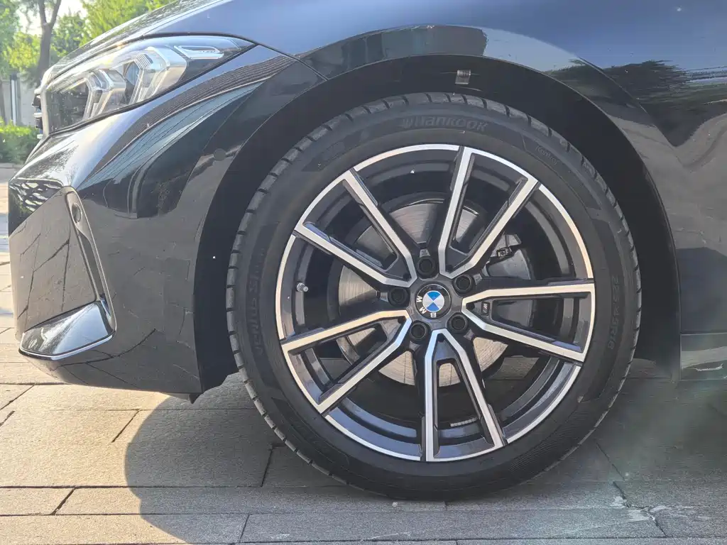 BMW 3 Series 2025 325Li M Sport Package