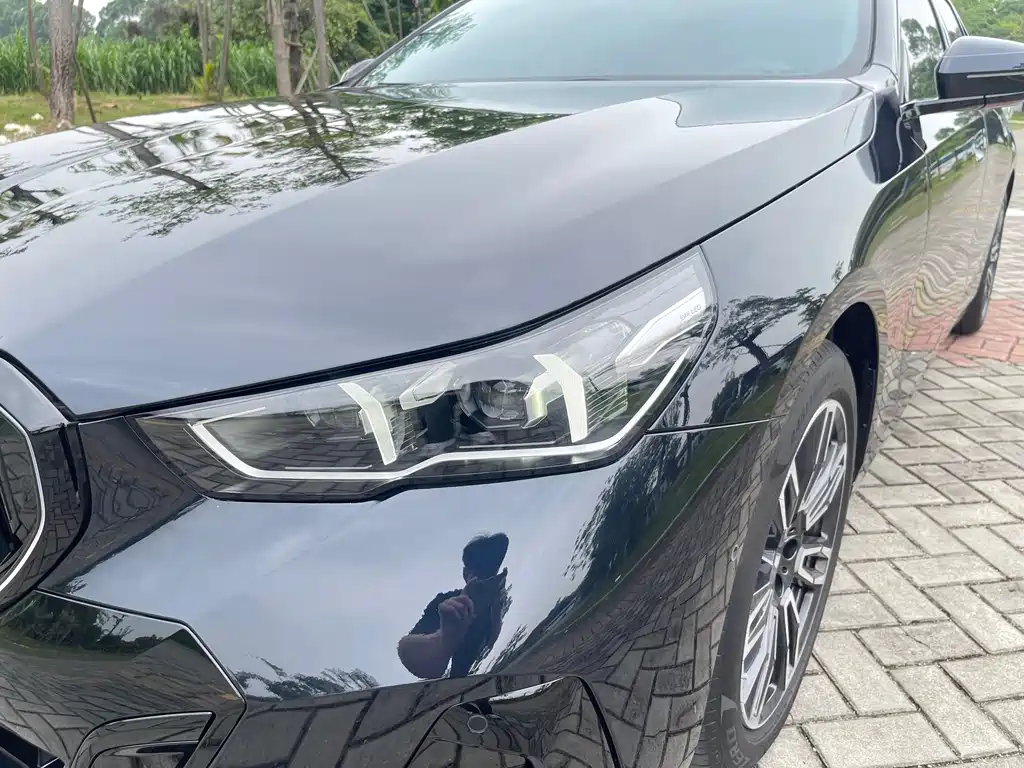 BMW 5 Series 2026 530Li Leading Edition M Sport Package