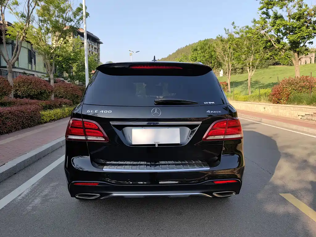 Mercedes-Benz GLE 400 4MATIC Collector's Edition
