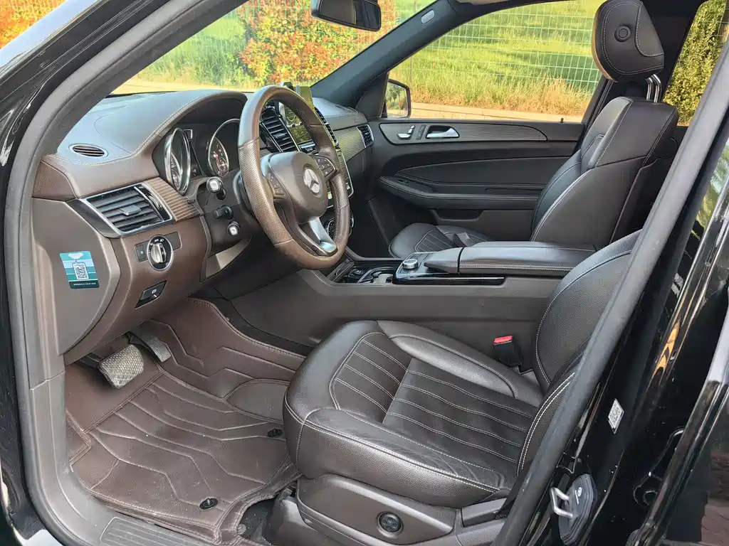 Mercedes-Benz GLE 400 4MATIC Collector's Edition