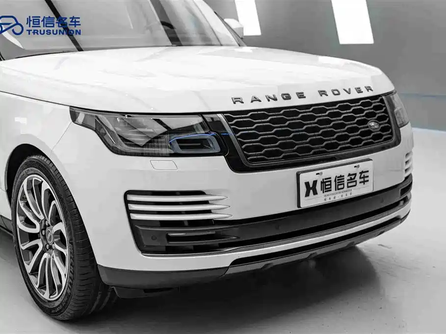 Range Rover 2021 3.0 L6 Vogue Edition