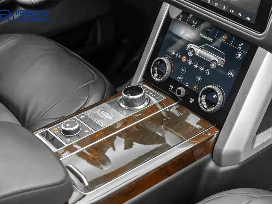 Range Rover 2021 3.0 L6 Vogue Edition