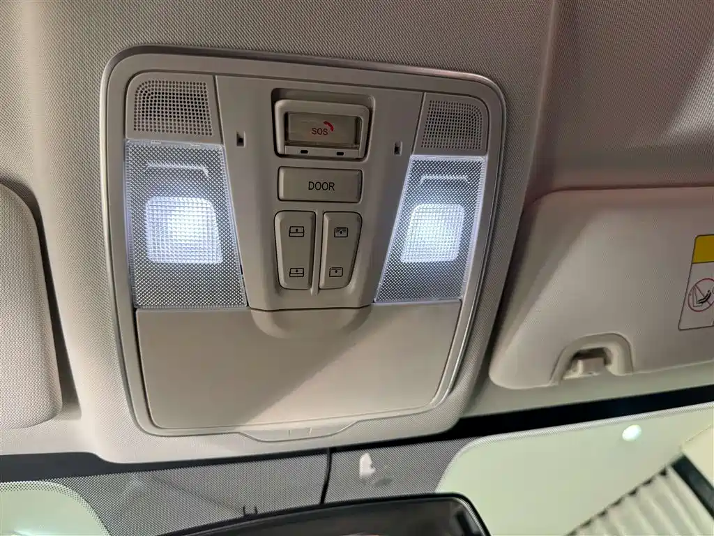 Changan Oshan X5 2021 1.5T DCT Prestige