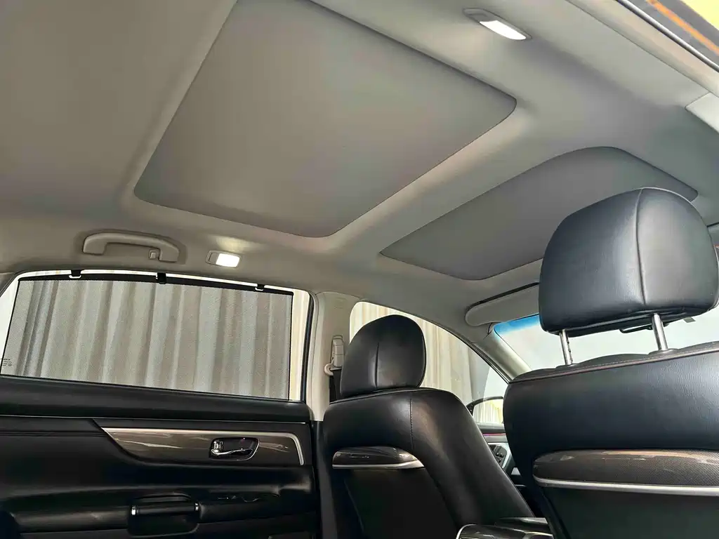 Nissan Teana 2015 Duke 2.5L XV Champions Edition
