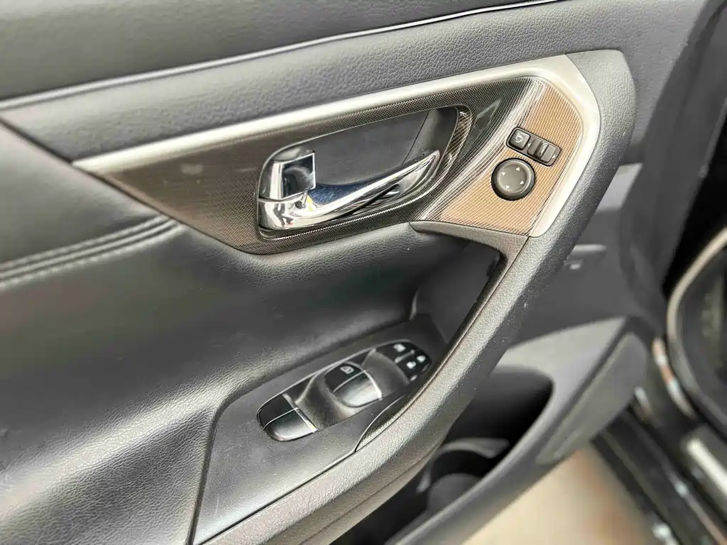 Nissan Teana 2015 Duke 2.5L XV Champions Edition