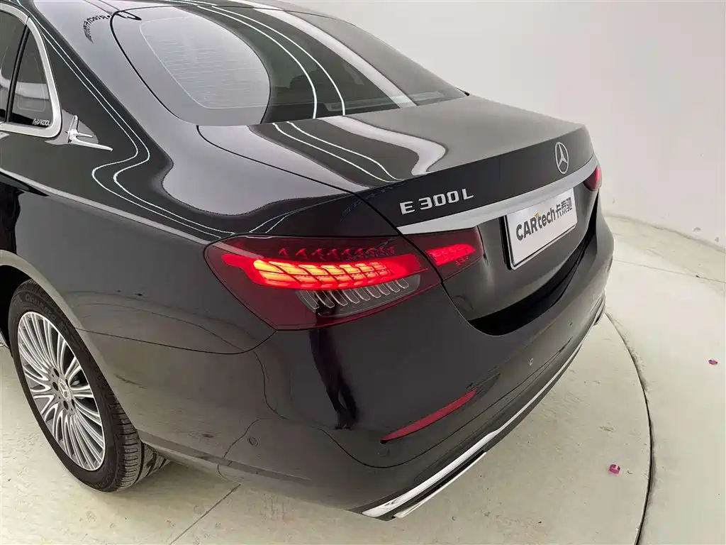 Mercedes-Benz E-Class 2022 Facelift E 300 L Luxury