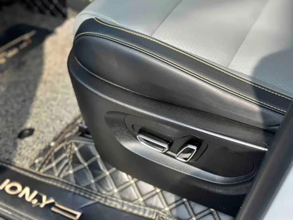 AION Y 2022 70 Smart Leading Edition LFP