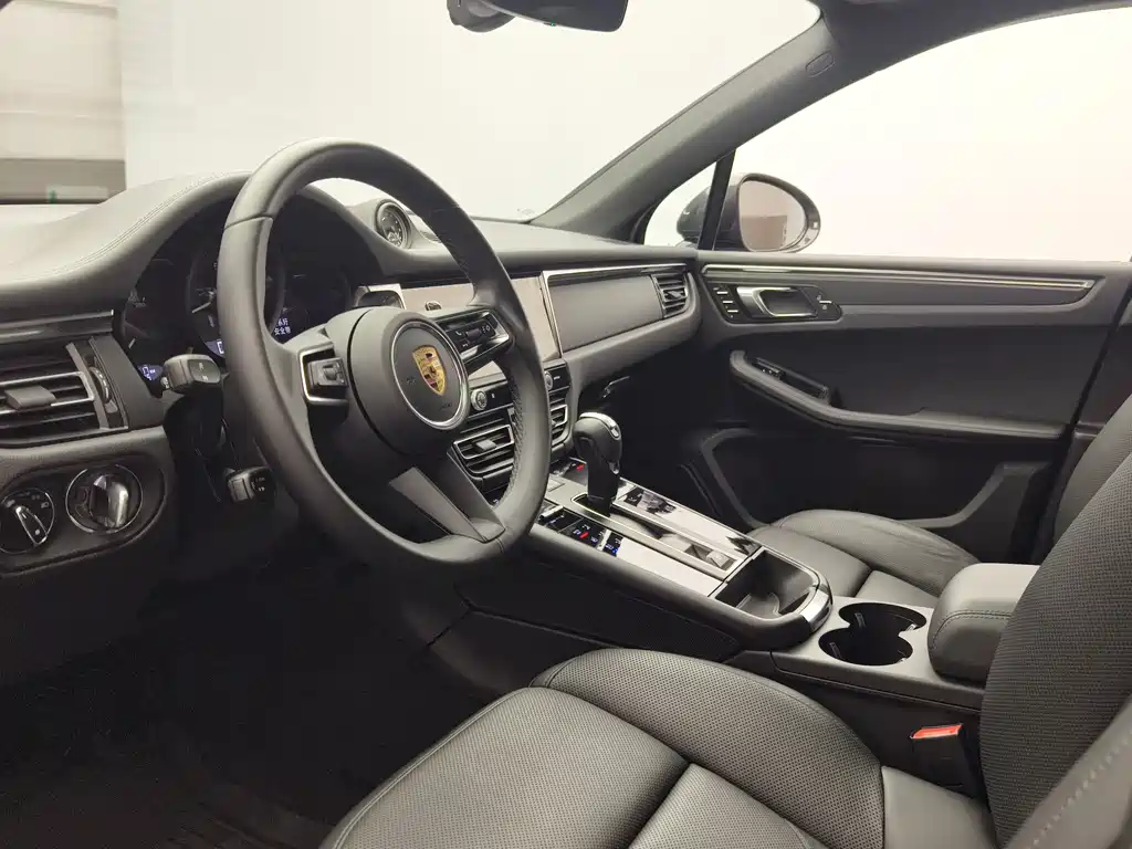 Porsche Macan 2.0T 2022