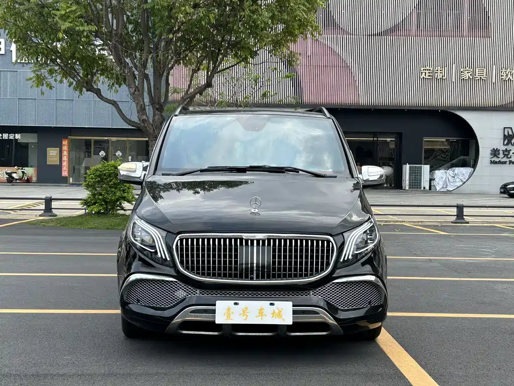 Mercedes-Benz Viano 2013 3.0L Navigator Edition