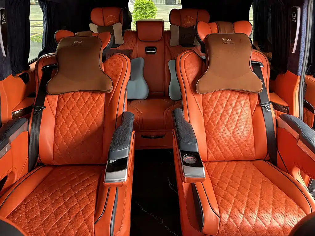 Mercedes-Benz Viano 2013 3.0L Navigator Edition