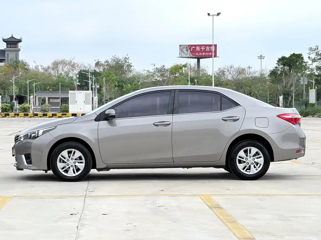 Corolla 2014 1.6L CVT GL