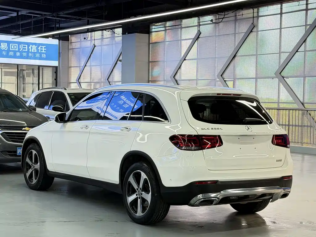 Mercedes-Benz GLC 2022 Facelift GLC 260 L 4MATIC Dynamic