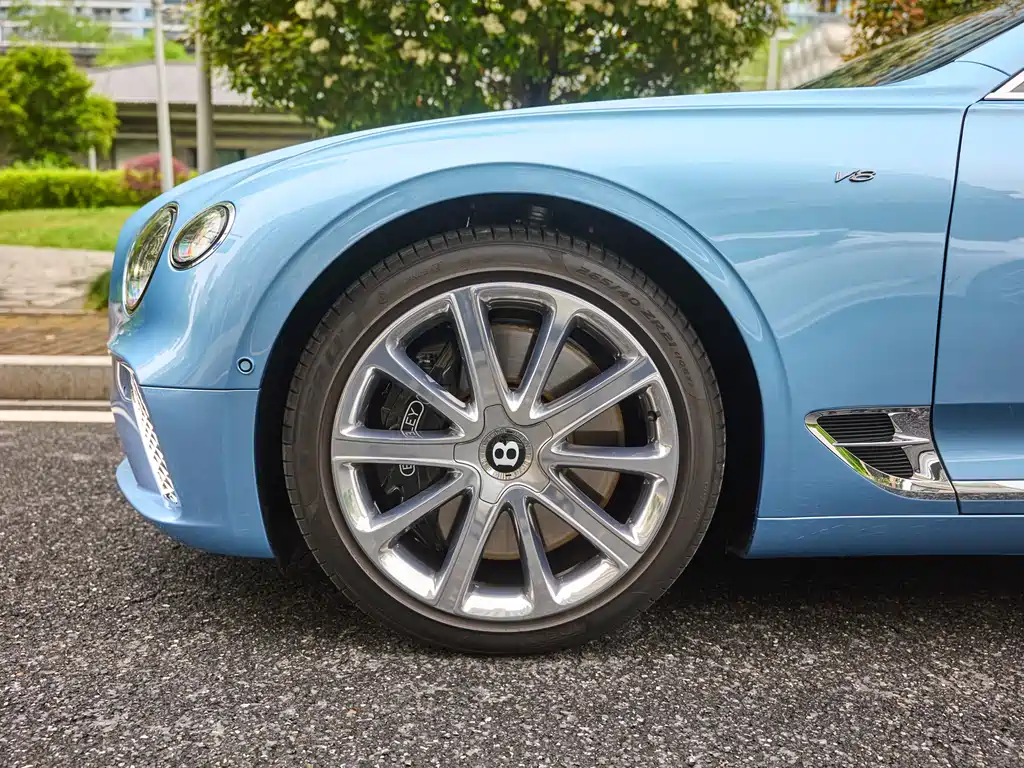 Bentley Continental GT 2022 4.0T V8