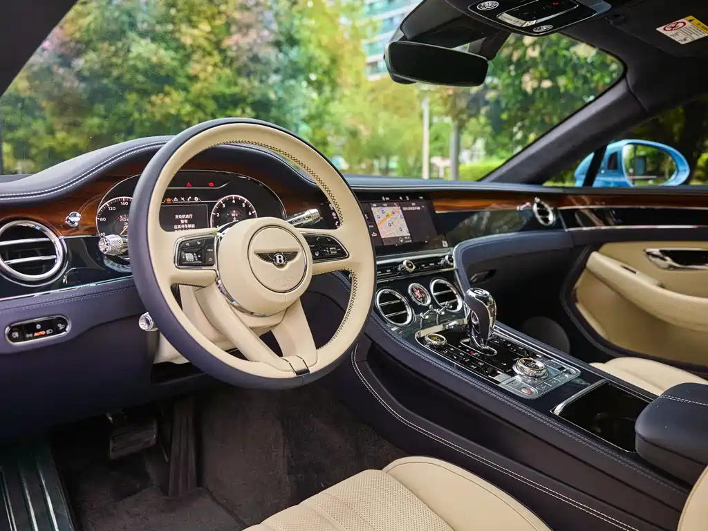 Bentley Continental GT 2022 4.0T V8