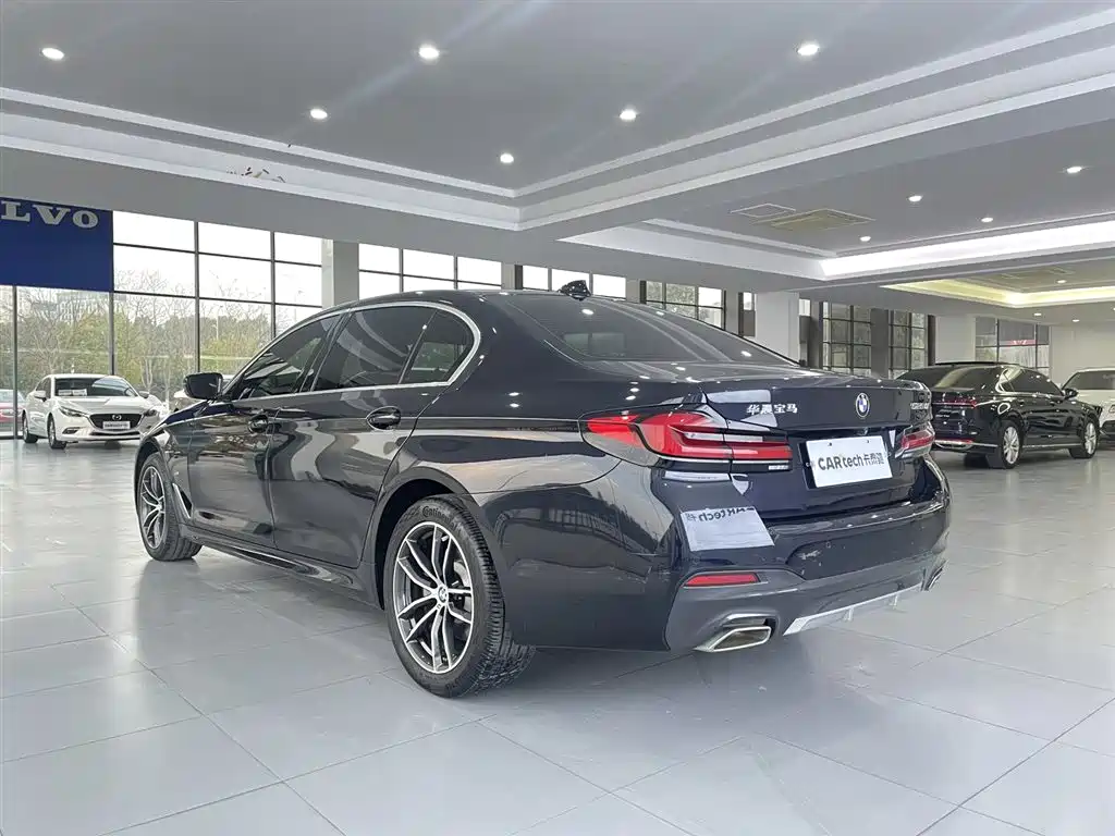 BMW 5 Series 2021 525Li M Sport Package - фото 6