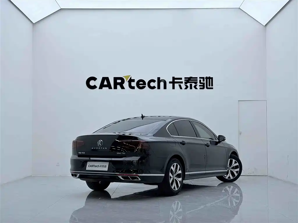 Magotan 2023 2 Million Edition 280TSI DSG Comfort