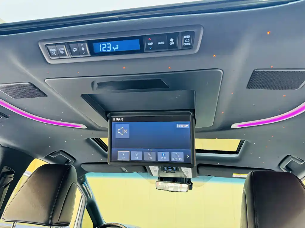Alphard 2021 Hybrid 2.5L Premium Edition
