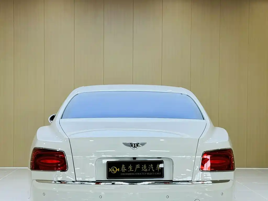 Bentley Flying Spur 2017 4.0T V8 Standard Edition