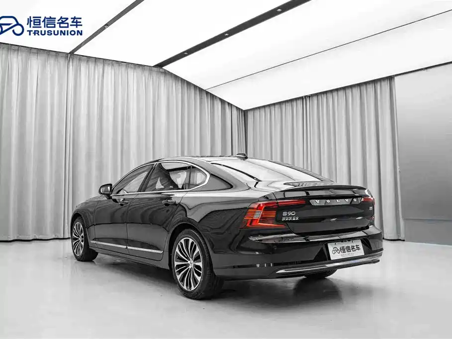 Volvo S90 2024 B5 Inscription