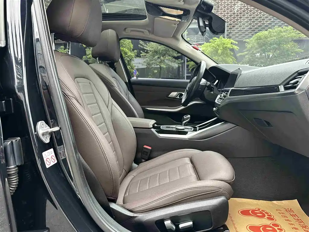 BMW 3 Series 2020 320Li M Sport Package - фото 6