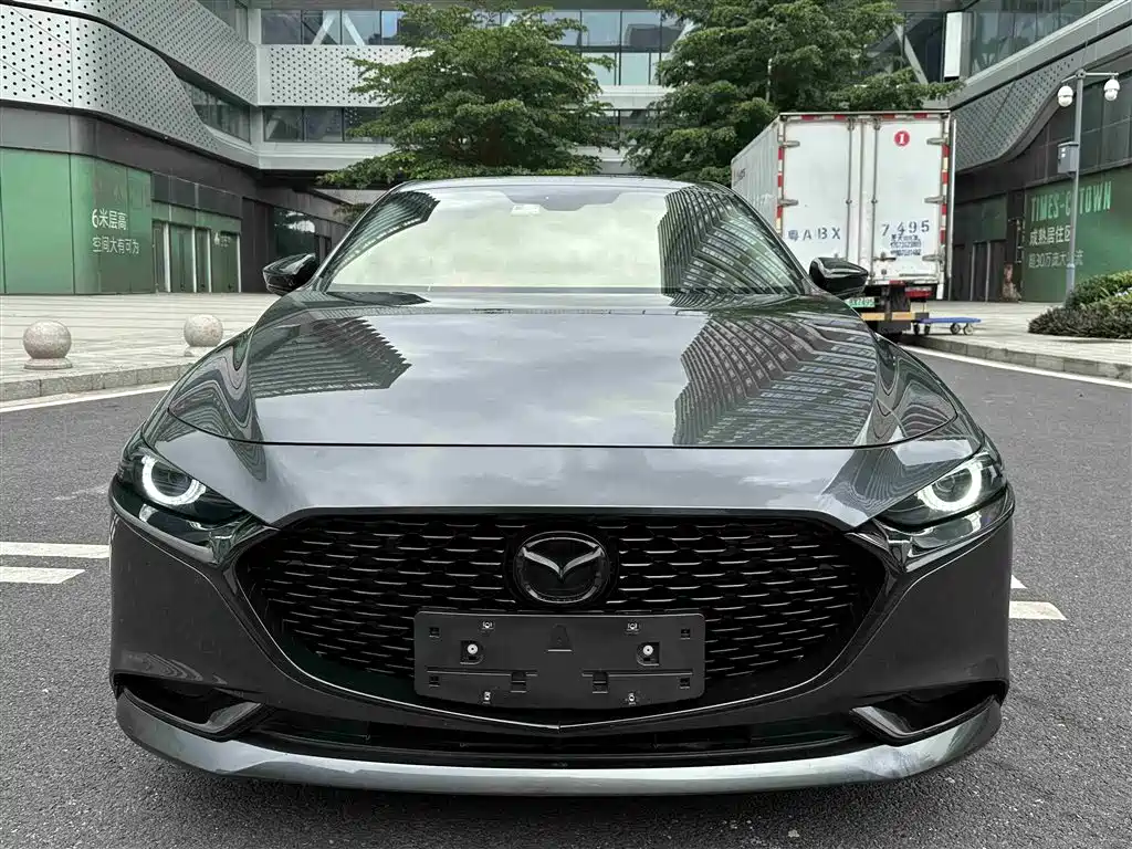 Mazda 3 Axela 2021 2.0L Automatic Zhiya Edition