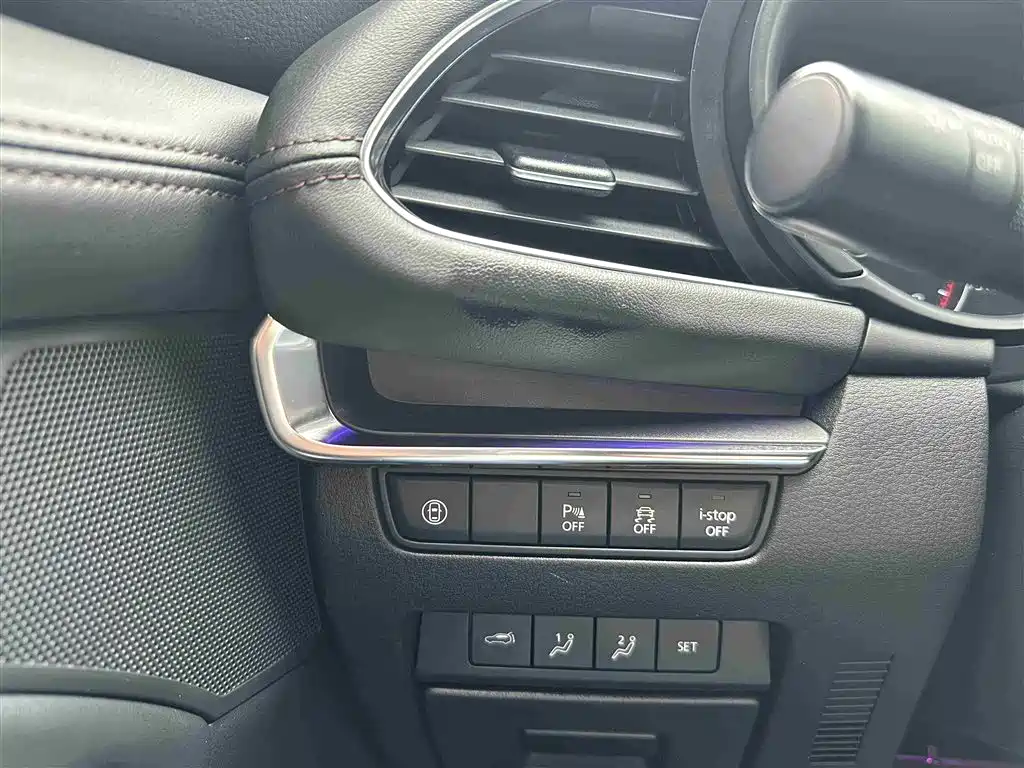 Mazda 3 Axela 2021 2.0L Automatic Zhiya Edition