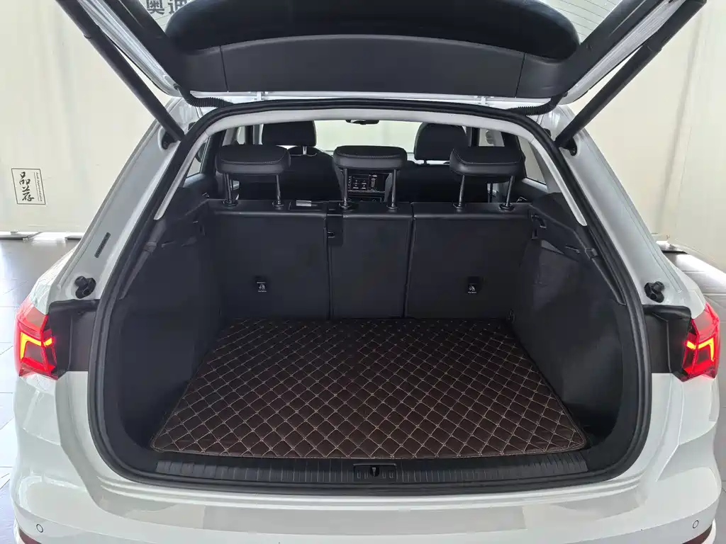 Audi Q3 2020 35 TFSI Entry Dynamic
