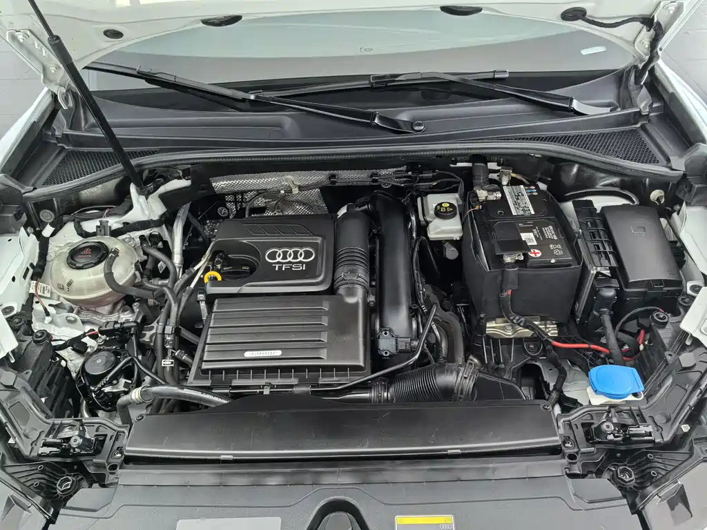 Audi Q3 2020 35 TFSI Entry Dynamic
