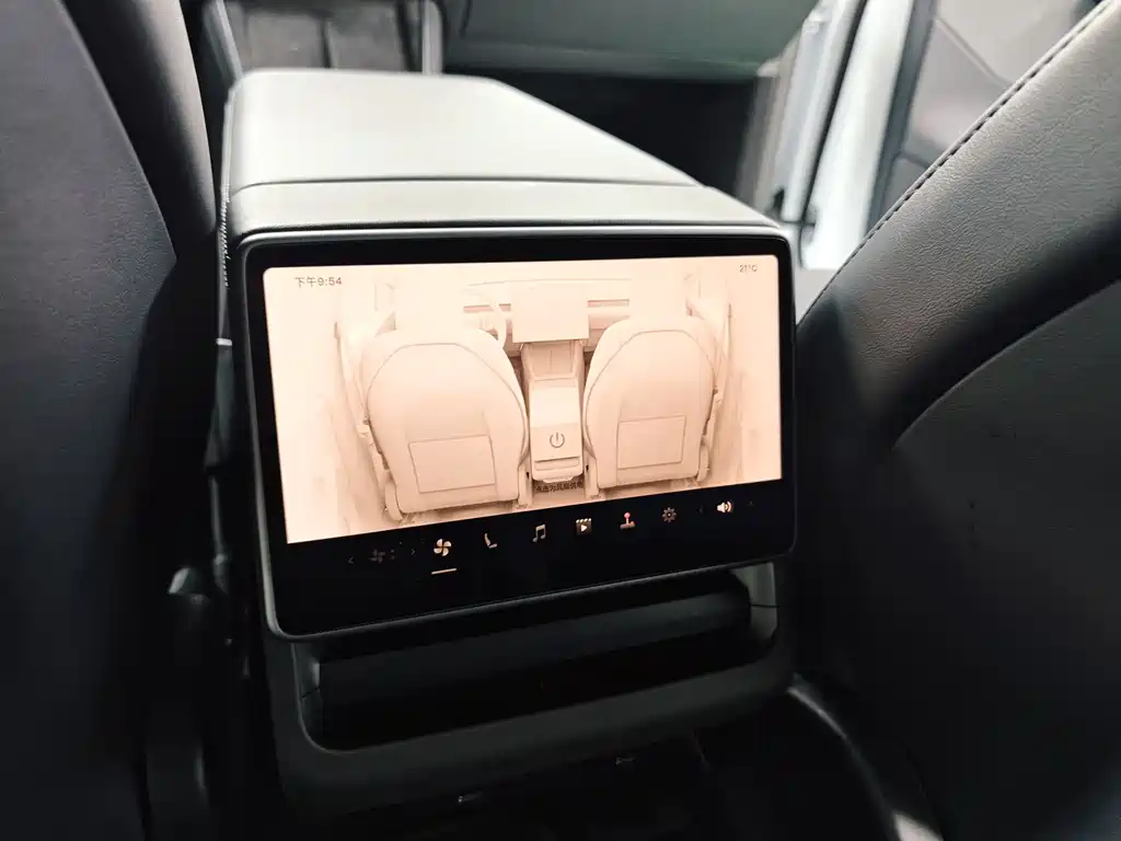 Tesla Model Y 2025 Rear-Wheel Drive